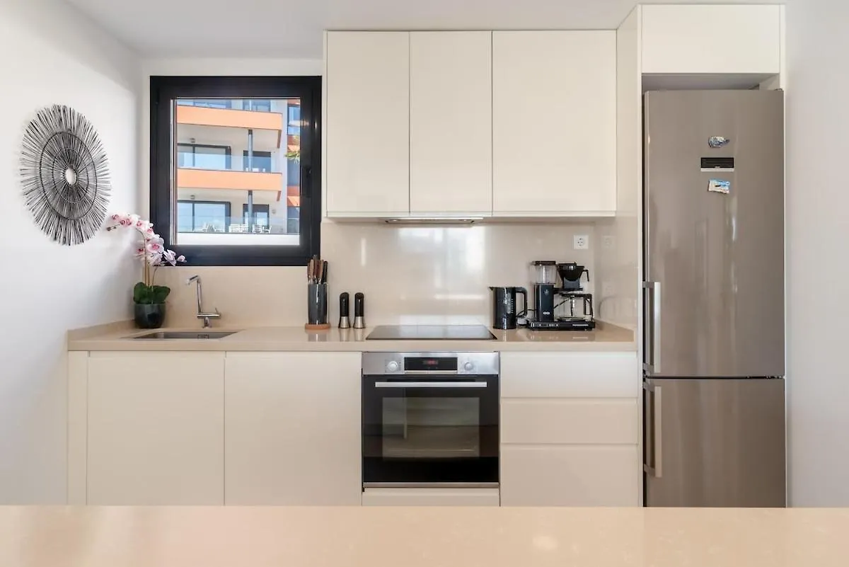 Stunning Penthouse -Private Pool Daire Fuengirola 0*,