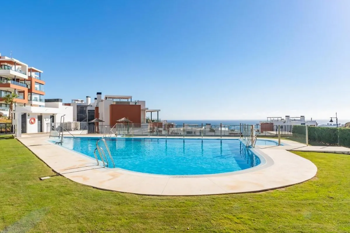 Stunning Penthouse -Private Pool Daire Fuengirola 0*,