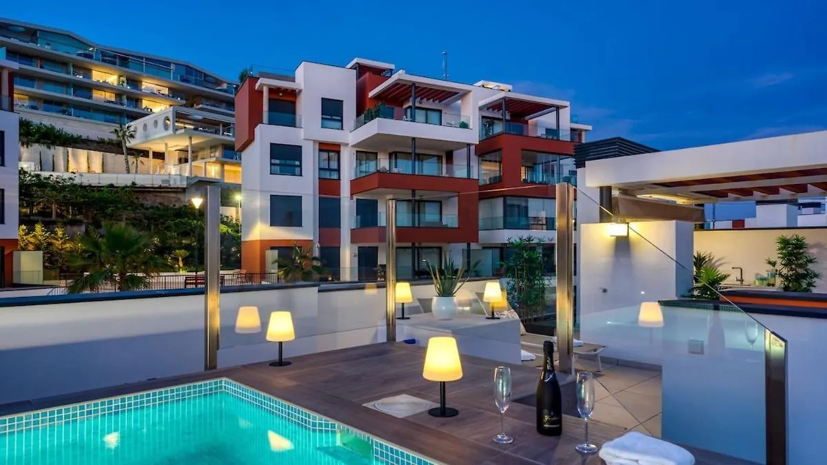 Stunning Penthouse -Private Pool Daire Fuengirola