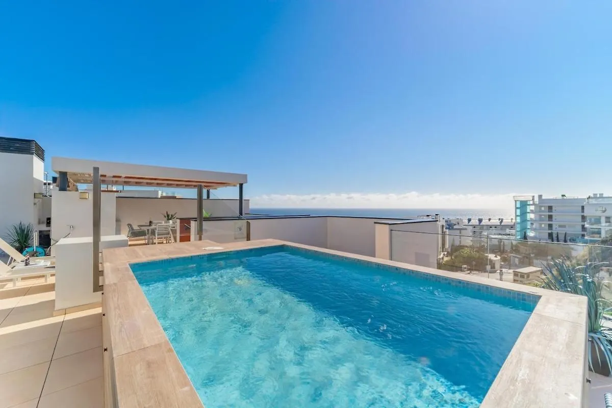 Stunning Penthouse -Private Pool Daire Fuengirola